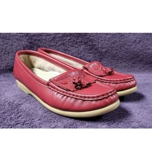 SAS Size 5 1/2 M Red Moc Toe Tassels Leather Comfort Shoes GUC